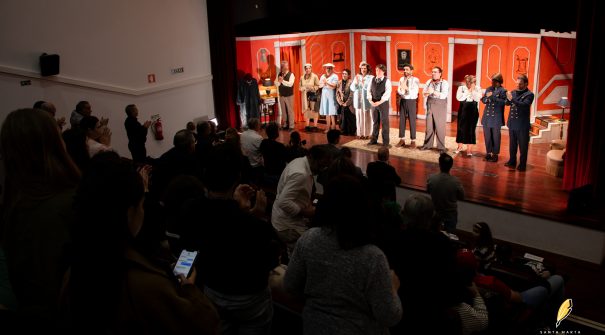 Dia Mundial do Teatro celebrado com muitas gargalhadas
